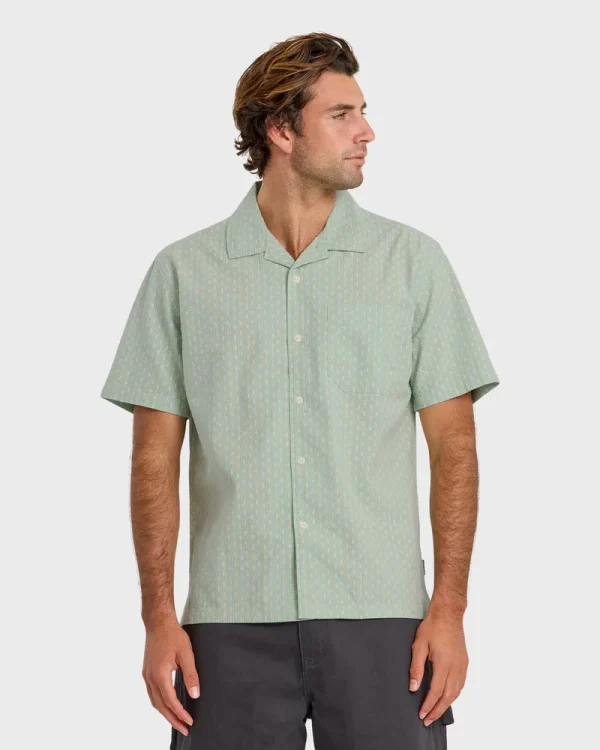 Horizons Casual Seersucker Short Sleeve Shirt