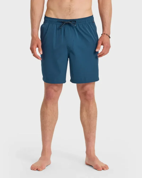 Taxer Amphibian 18" Hybrid Shorts