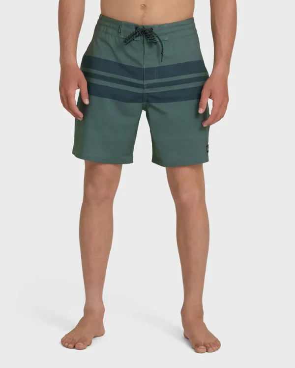 Surfsilk Street Trunk Stripe 18" Boardshorts